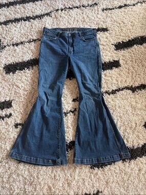 Women's Dark Blue Flared Jeans - Classic Denim Bell Bottoms wrangler